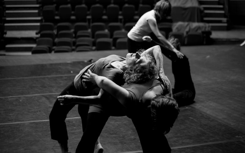 Atelier de danse de la Compagnie Lamento crée en 2015 par Sylvère Lamotte.